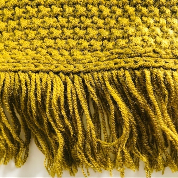 Moon River Knit Fringe Skirt With Grommets - Picture 11 of 15